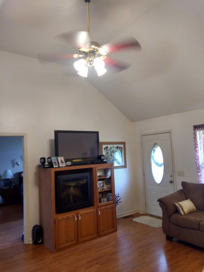 110 Irish Oaks Dr, Portland, TN 37148 - photo 4