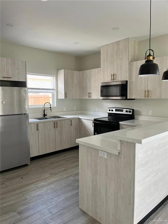 1320 N McColl Rd unit 3, Edinburg, TX 78541 - photo 3