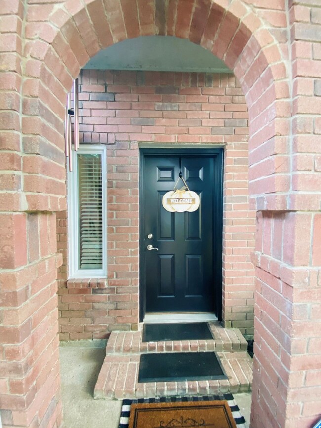 7403 Woodland Dr W, Houston, TX 77040 - photo 2