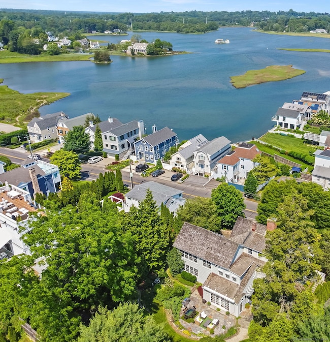 216 Hillspoint Rd, Westport, CT 06880 - photo 4