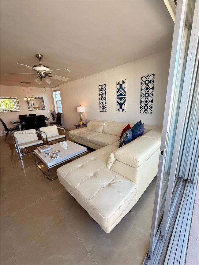 4142 N Jefferson Ave unit 4D, Miami Beach, FL 33140 - photo 6