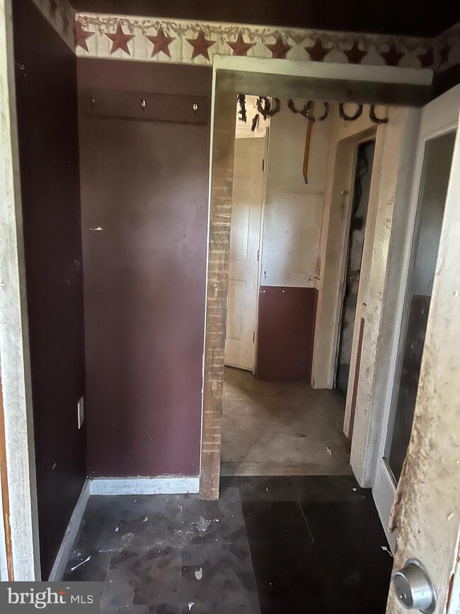 293 Barnetts Run Rd, Warfordsburg, PA 17267 - photo 7