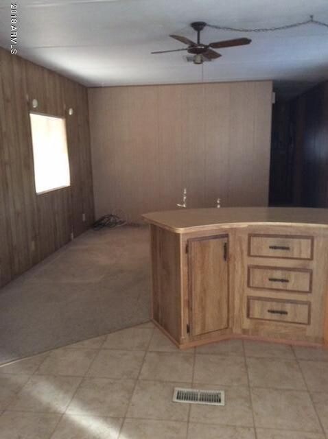 SCENIC LIVING ROOM
