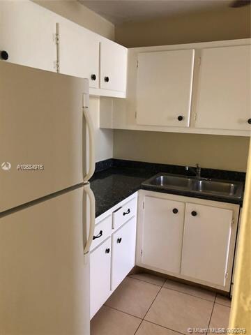 7801 S Colony Cir unit 208, Tamarac, FL 33321 - photo 2