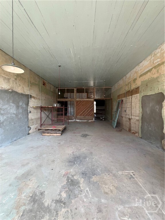 71 E North Ave, Comer, GA 30629 - photo 7