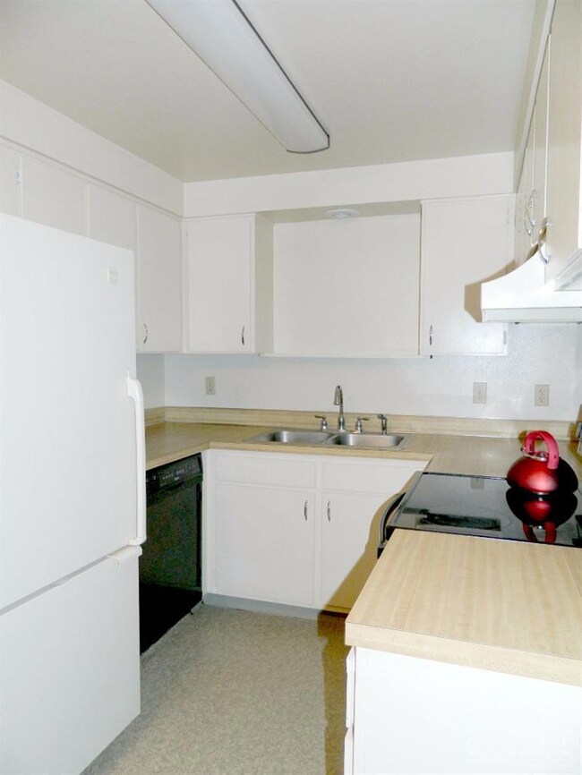 2405 SW 30th St, Redmond, OR 97756 - photo 5