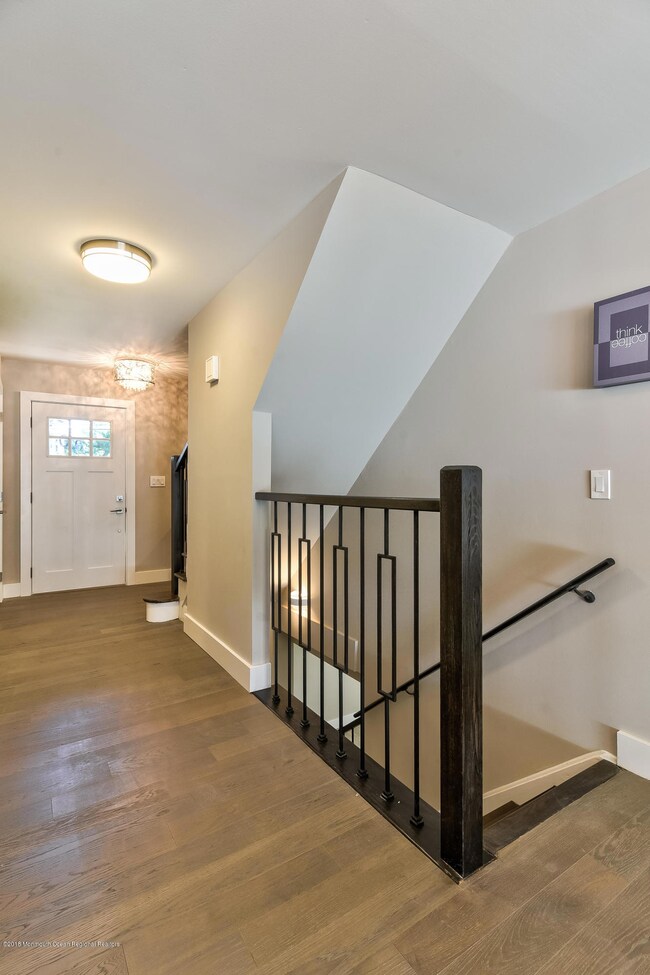 004_Foyer