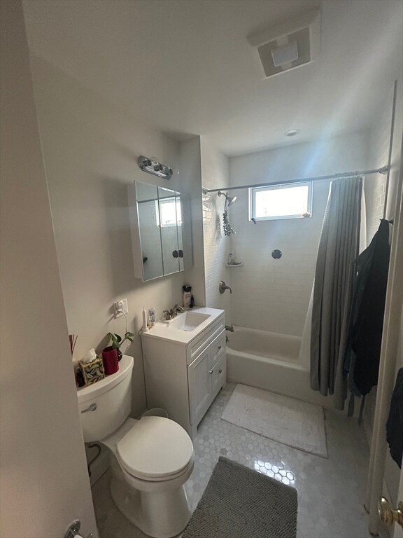 22 Bradbury St, Allston, MA 02134 - photo 6