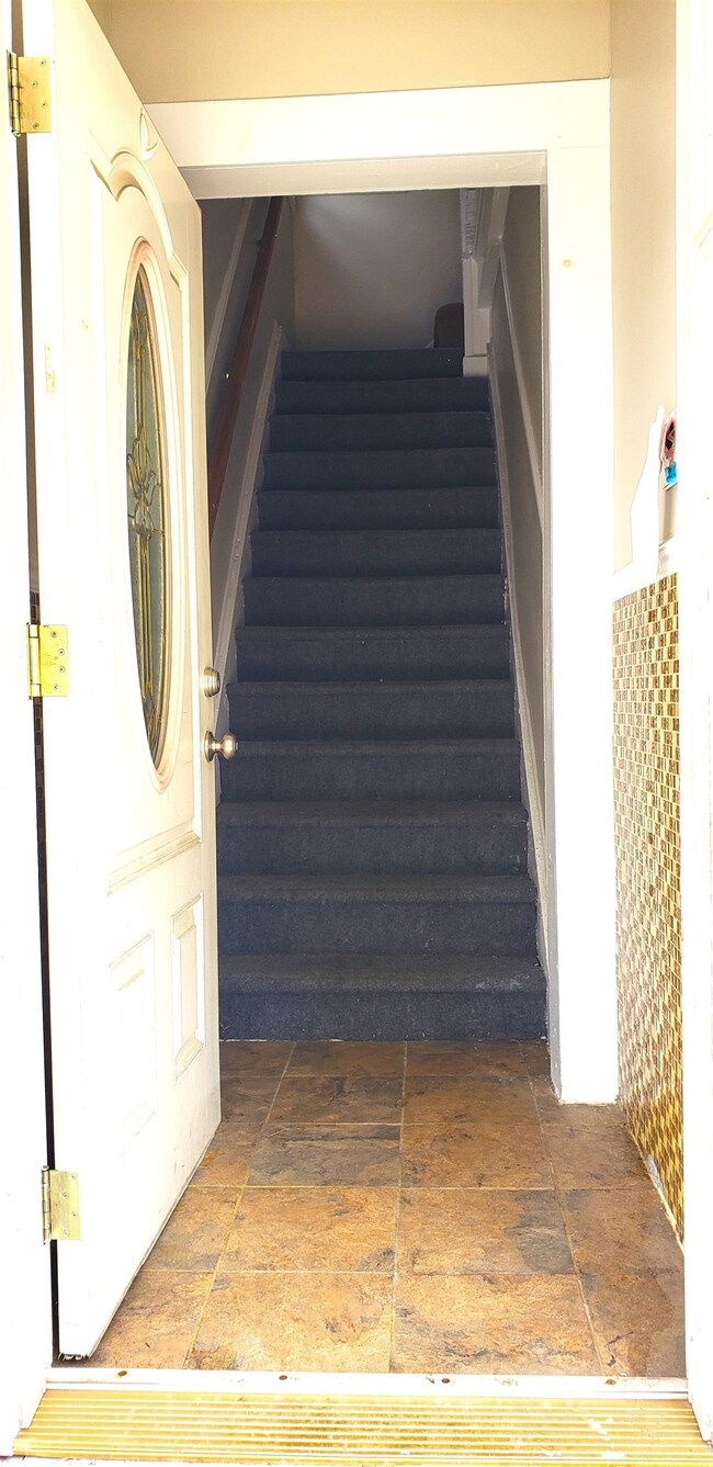 117 Scheerer Ave unit 119, Newark, NJ 07112 - photo 3