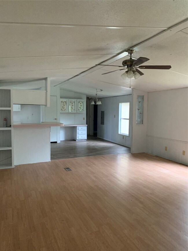 460 County Road 154, Nacogdoches, TX 75965 - photo 2