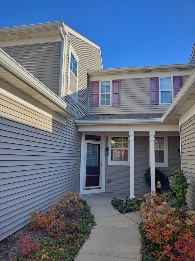 2406 Sheehan Dr, Naperville, IL 60564 - photo 3