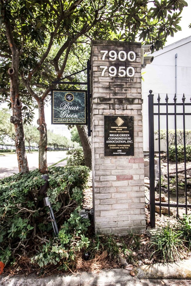 7950 N Stadium Dr unit 192, Houston, TX 77030 - photo 2