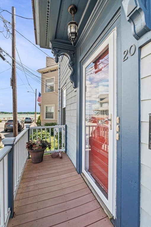 20 Willow Ave unit 1, Salem, MA 01970 - photo 5