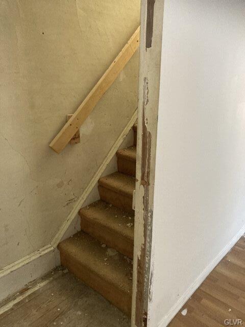 409 E Abbott St, Lansford, PA 18232 - photo 7