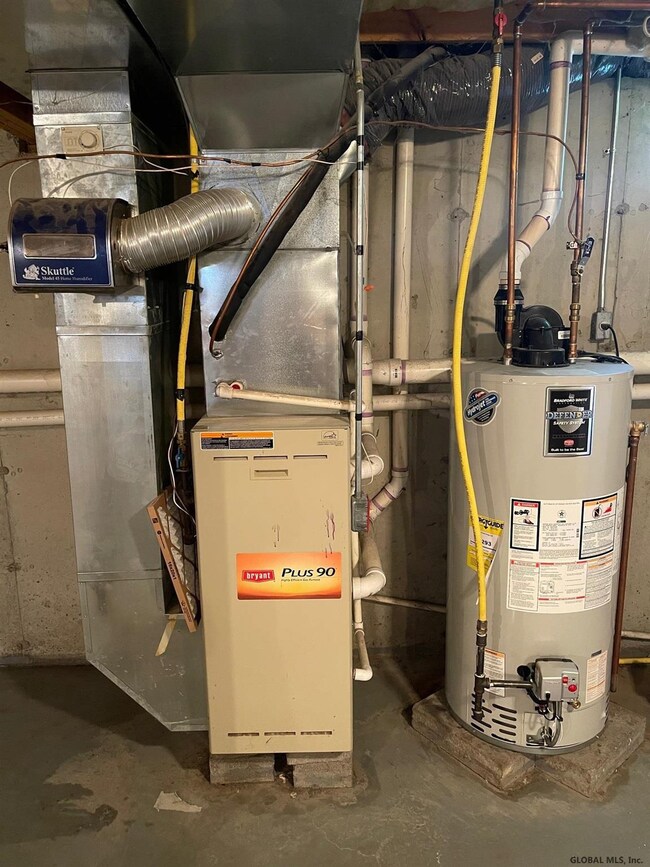 10 Connecticut Ave, Rensselaer, NY 12144 - photo 4