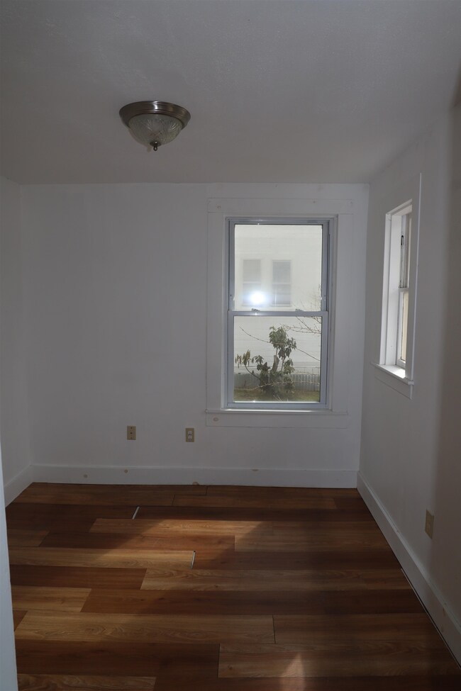 40 Main St unit C, Walpole, NH 03608 - photo 5