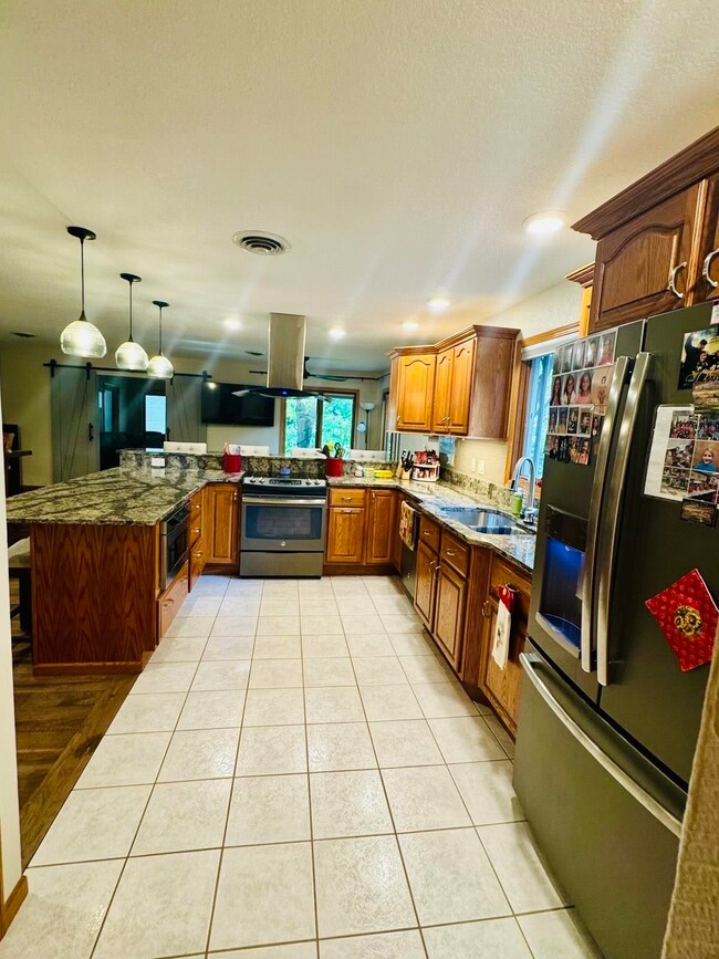 710 Woodland Dr NW, Elkader, IA 52043 - photo 2