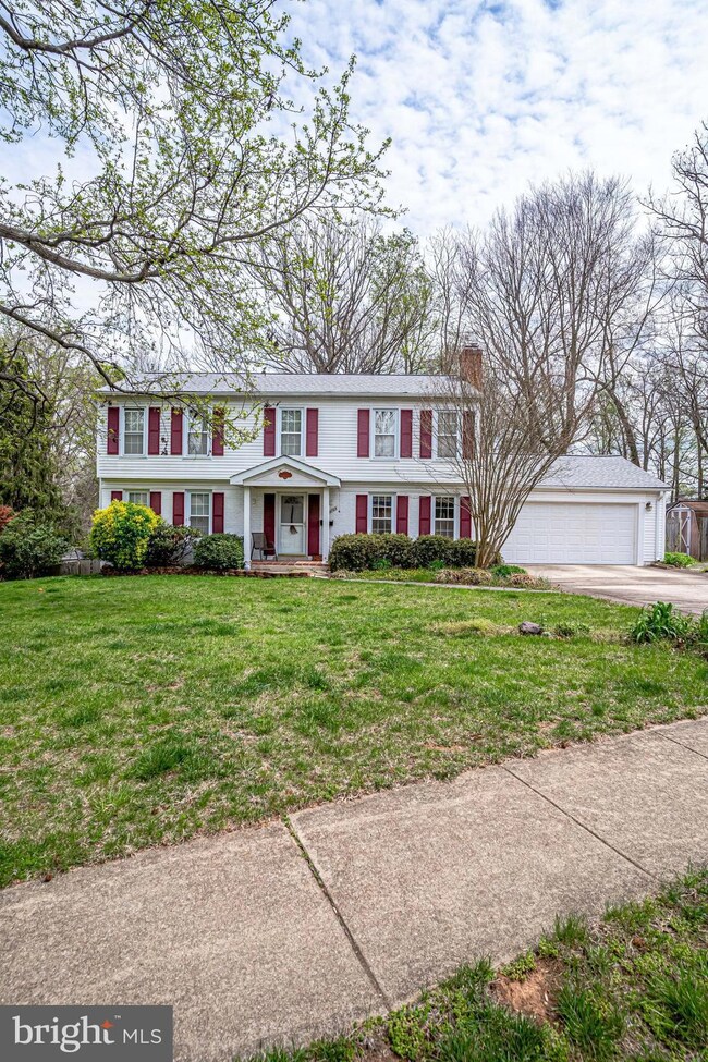 4703 Declaration Ct, Annandale, VA 22003 - photo 2