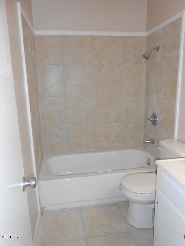 9724 Donchester Cir, Moss Point, MS 39562 - photo 7