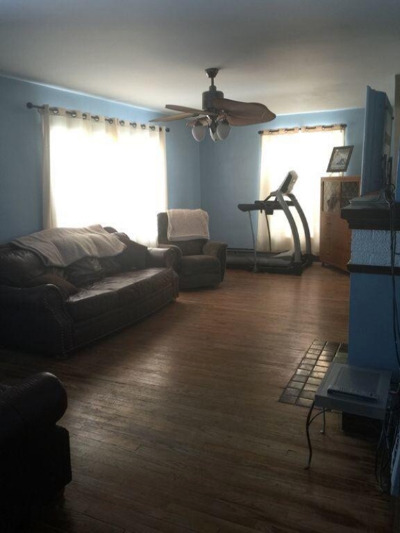 Livingroom 3