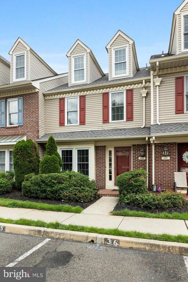 604 Berkshire Way unit 25, Marlton, NJ 08053 - photo 2