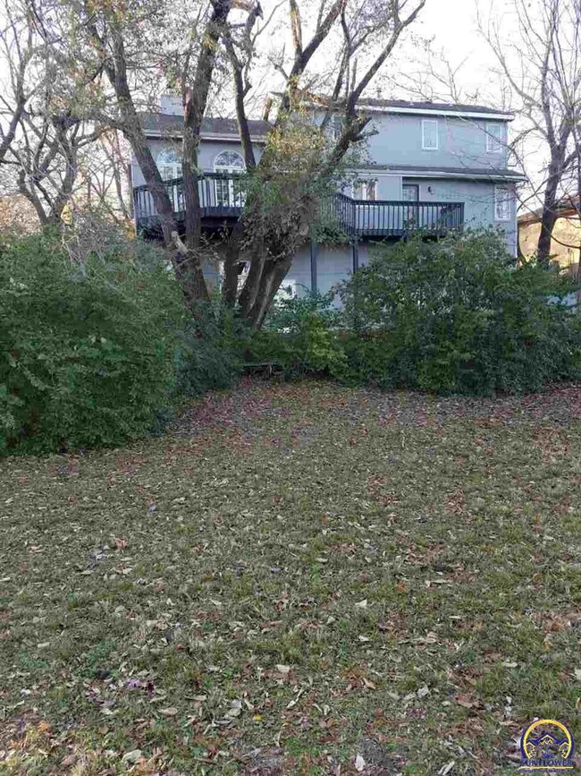 3544 SW Summerwood Rd, Topeka, KS 66614 - photo 4