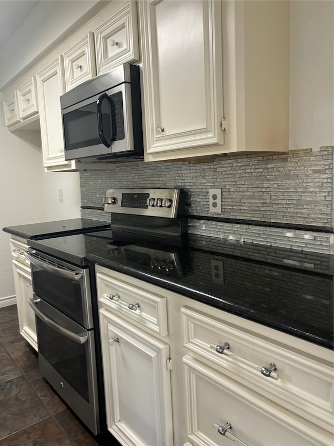 5030 Monteith Dr, Spring, TX 77373 - photo 2