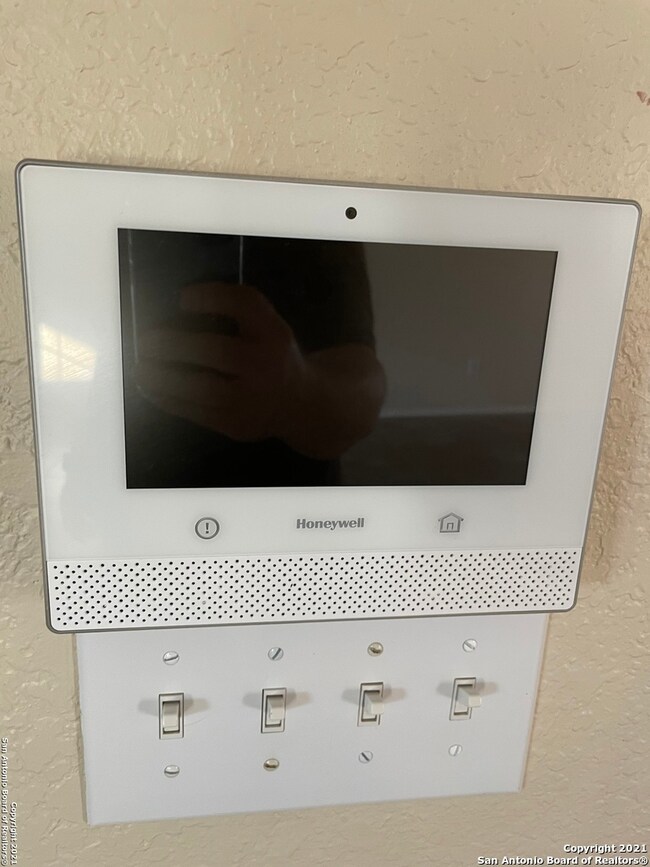 11203 Dublin Woods, San Antonio, TX 78254 - photo 7