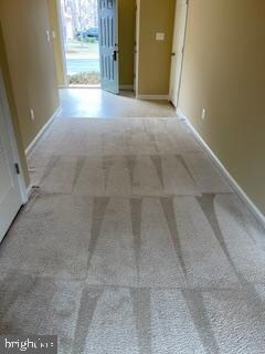 42304 Shoover Square, Chantilly, VA 20152 - photo 4