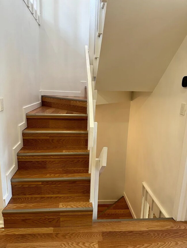 149 Forest Ave unit B, Fox Lake, IL 60020 - photo 5