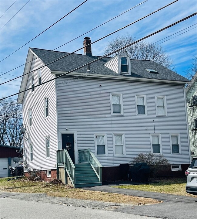 1531 Mendon Rd, Cumberland, RI 02864 - photo 2