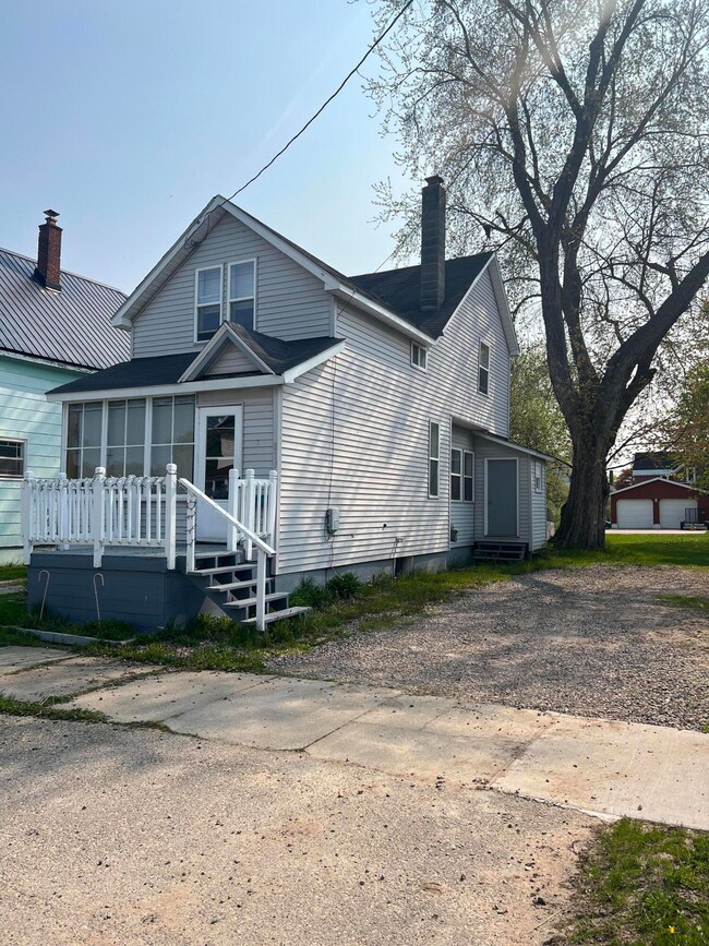 Front/Side of Home.