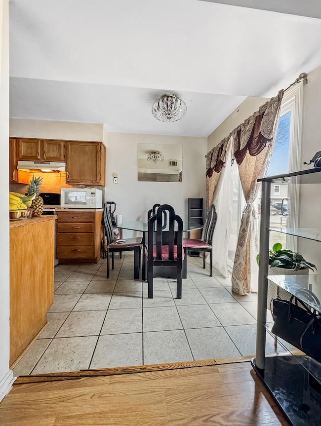 1239 Oboe Ct unit 33, Wheeling, IL 60090 - photo 4