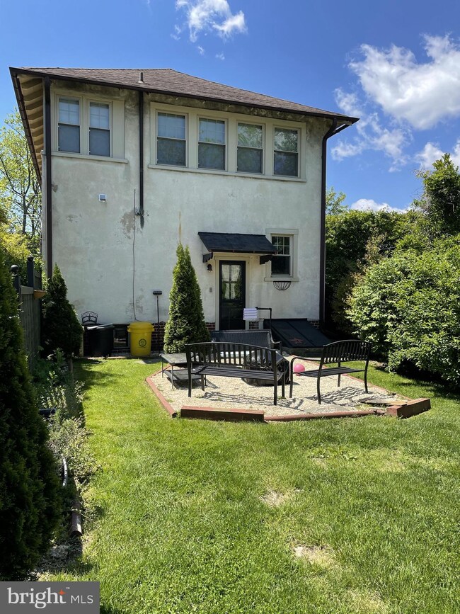 8 Montgomery Ave unit 1, Glenside, PA 19038 - photo 5