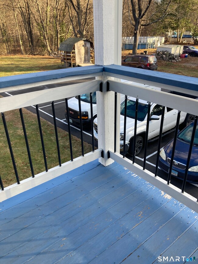 61 Main St unit B, Thompson, CT 06255 - photo 5