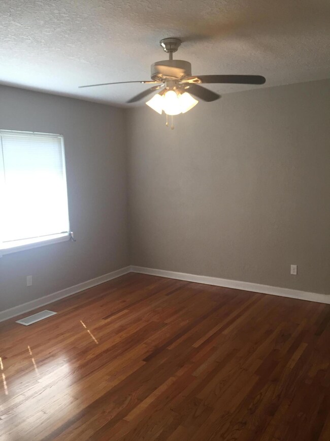 8429 Lamanto Ave S, Jacksonville, FL 32211 - photo 5