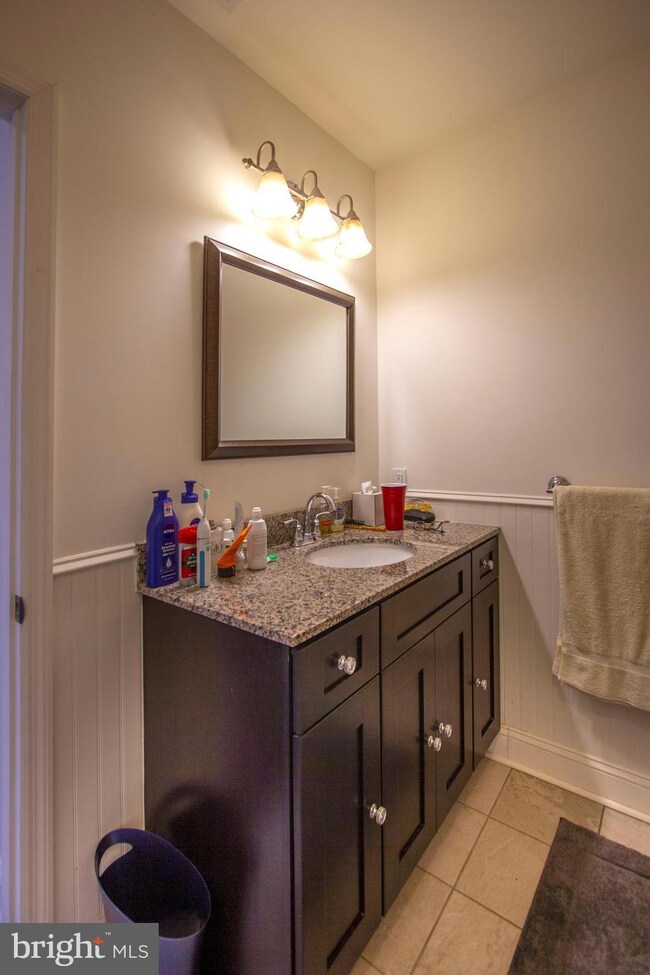 1422 S 23rd St, Philadelphia, PA 19146 - photo 7