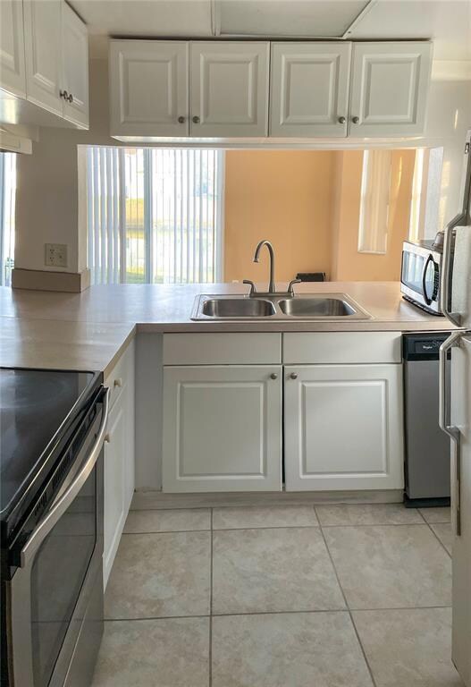 unlisted-address, Davenport, FL 33897 - photo 4