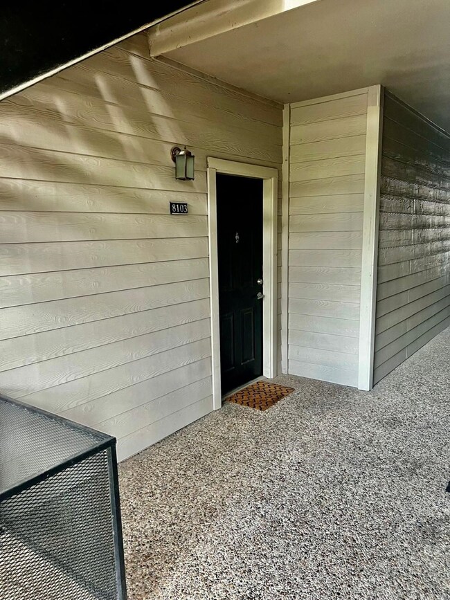 1330 Old Spanish Trail unit 8103, Houston, TX 77054 - photo 2