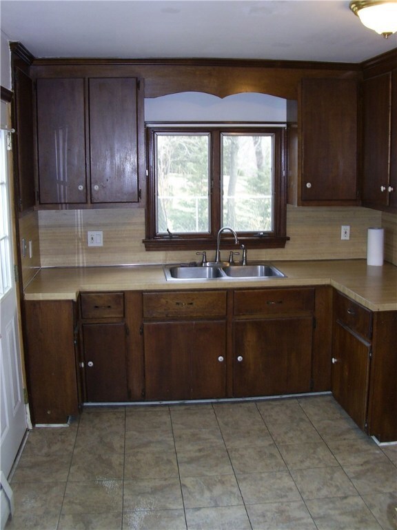 39 Northup St, Wakefield, RI 02879 - photo 4