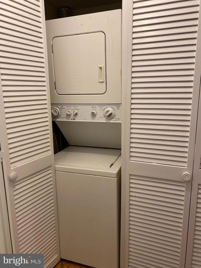 42 Conshohocken State Rd unit 8D, Bala Cynwyd, PA 19004 - photo 5