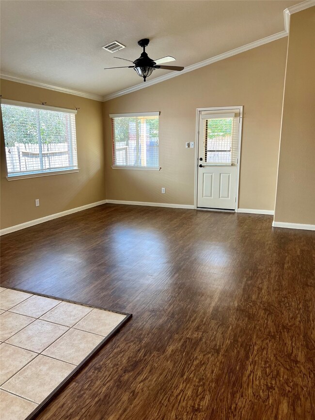 2510 Braley Park Ln, Conroe, TX 77385 - photo 4