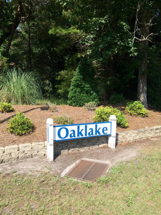 OAKLAKE/BLUEWATER BAY