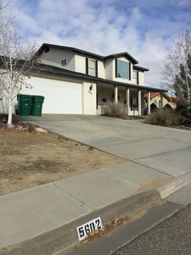 5602 Ravella Dr, Farmington, NM 87402 - photo 2