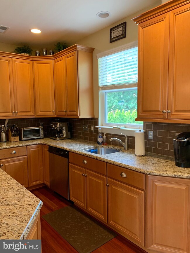 107 Providence Ln, Lansdale, PA 19446 - photo 4