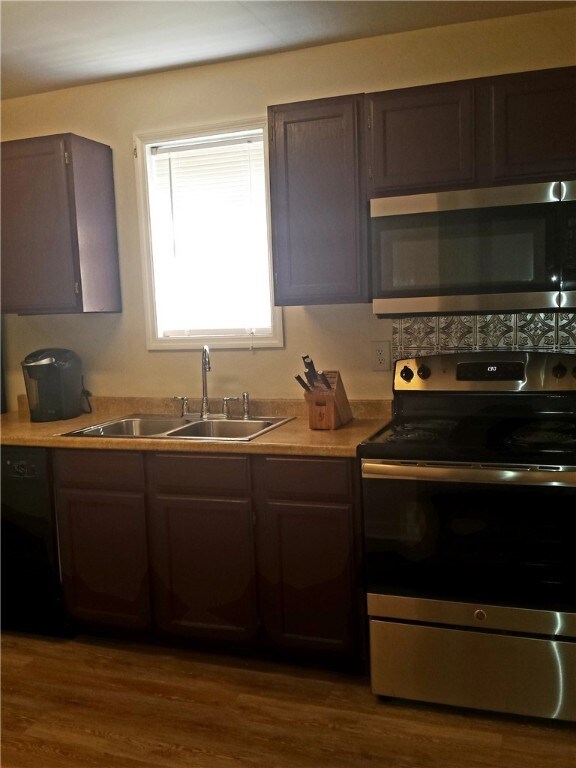 3016 Union St, Brunswick, GA 31520 - photo 4