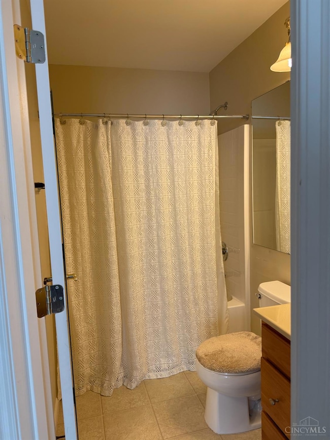 Full bath off second bathroom