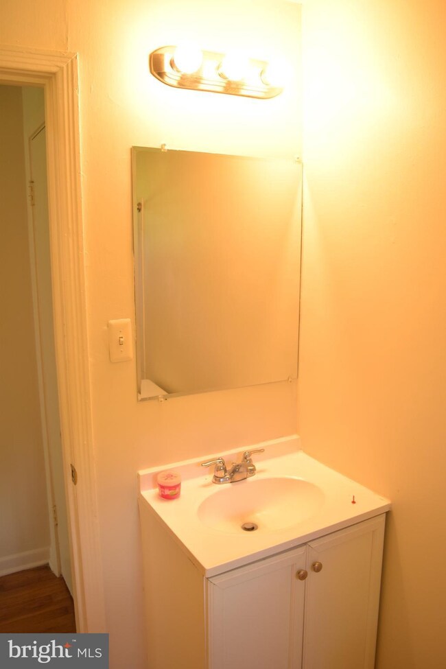 7415 Rogues Rd, Nokesville, VA 20181 - photo 6