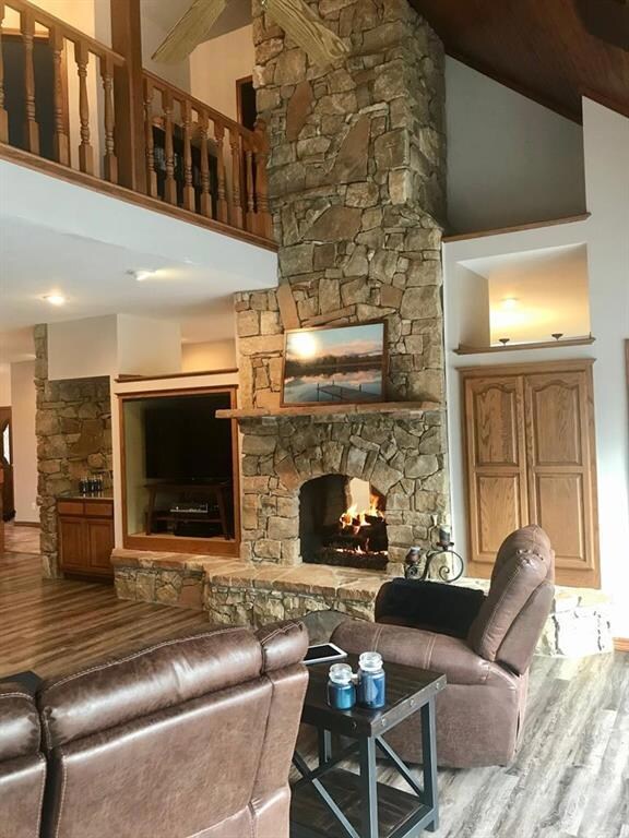 610 Quail Creek Rd, Parsons, KS 67357 - photo 6