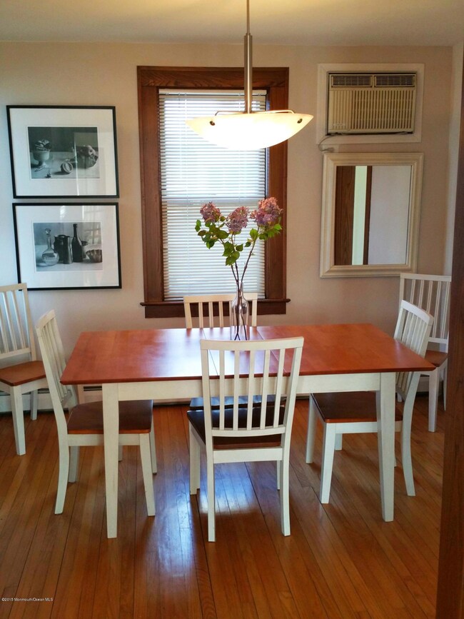 dining room.jpg